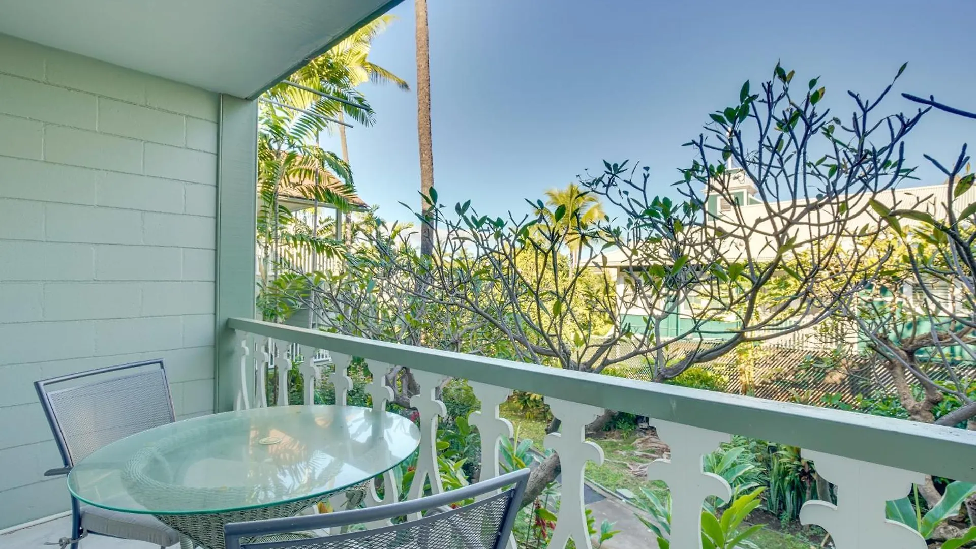 Downtown Kailua-Kona Escape Steps To Ocean! Apartment